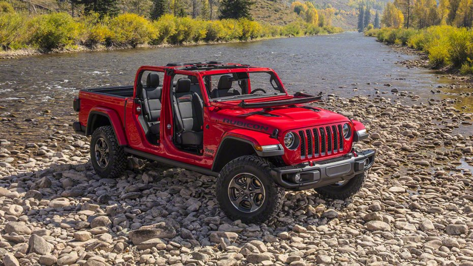 Jeep Gladiator: jauns pikaps uzņēmuma modeļu klāstā