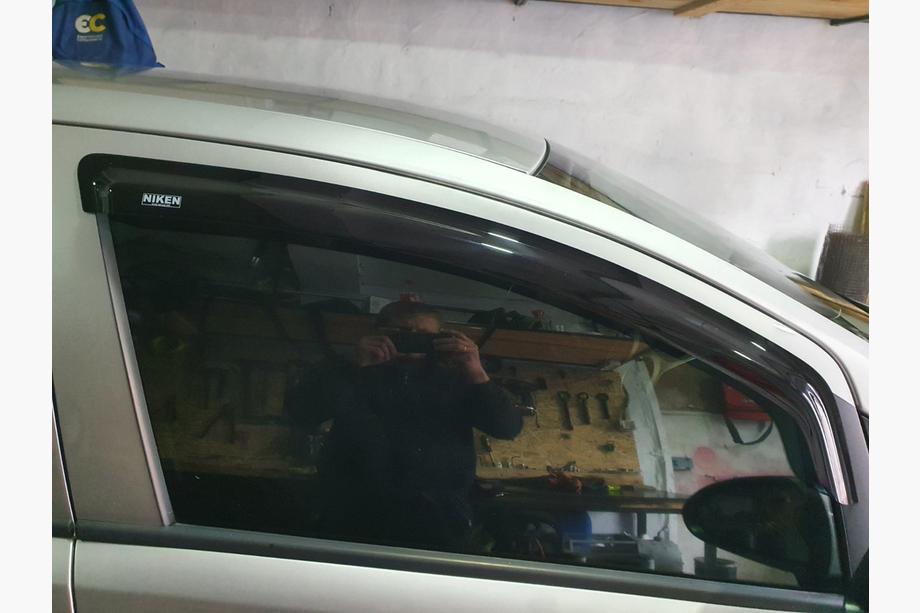 Opel Corsa D 2007–2014 Logu vēja deflektori (4 gab., Niken) Image