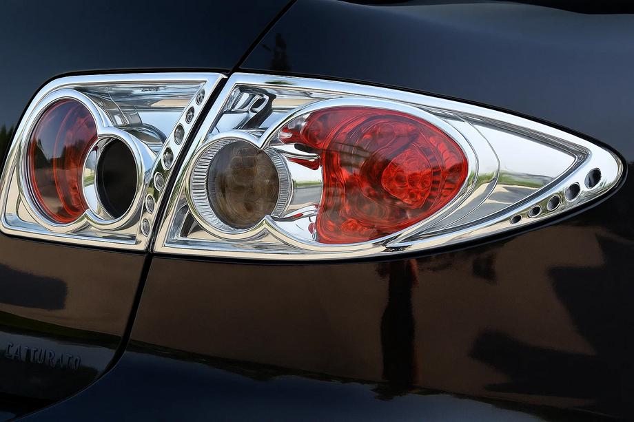 Mazda 6 2003–2008 Bremžu lukturu uzlikas (2 gab., plastmasa) Image