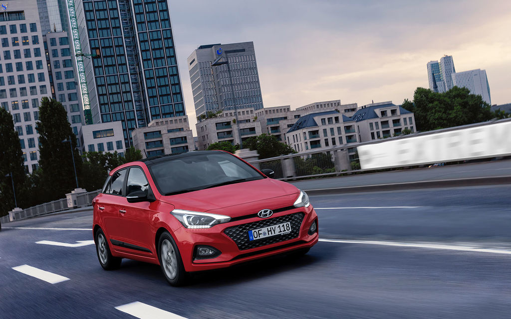 Atjauninātais piecdurvju hečbeks Hyundai i20 (otrais apskats)