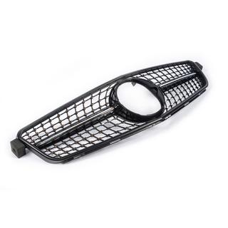 Priekšējais radiatora režģis Diamond Black Mercedes C klase W204 2007–2015 foto 4