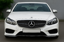 Mercedes E-class W212 2009–2016 Priekšējā radiatora reste Diamond Black (Avantgarde un AMG-Line, 2013-2016) foto 1