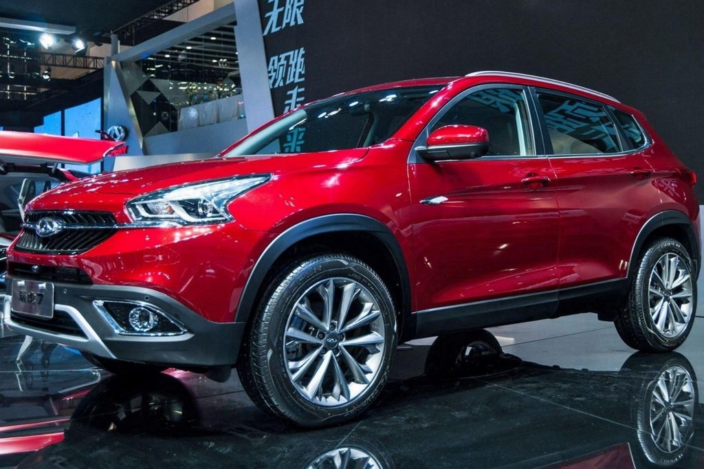 Chery Tiggo 7: Ķīnas ražotāja flagmanis krosovera klasē