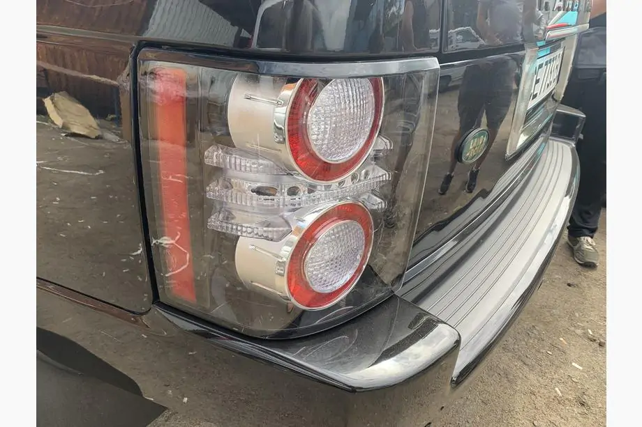 Range Rover III L322 2002–2012 Aizmugurējie lukturi pēc feislifta (2 gab.) Image