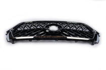 Toyota Land Cruiser 200 2007–2021 Radiatora reste 2016-2021 (TRD) foto 9
