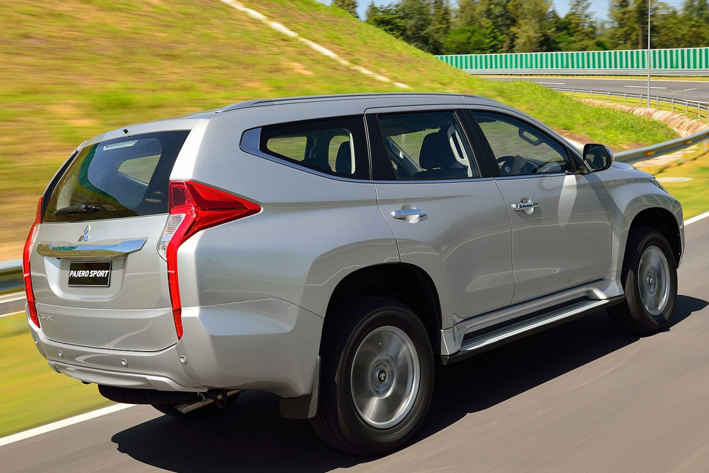 Mitsubishi Pajero Sport apvidus auto trešā paaudze