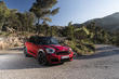 Kompaktā krosovera MINI Countryman JCW apskats foto 2