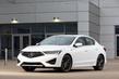 Atjauninātais sedans Acura ILX foto 3