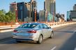 Honda Insight hibrīdā sedana apskats foto 4