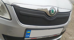 Skoda Fabia 2007–2014 Ziemas pārsegs radiatora režģim (2011-2014, augšējais) foto 1