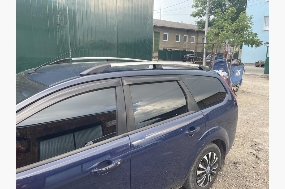 Ford Focus II 2005–2008 Alumīnija jumta reliņi (Caravan, hroms) Image