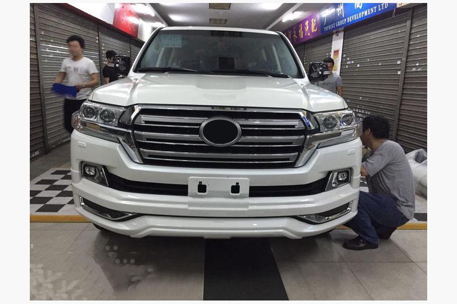 Toyota Land Cruiser 200 2007–2021 Bodykit komplekts 2016↗ (Modelista V2) Foto 4