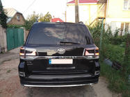 Toyota Land Cruiser 200 2007–2021 Aizmugurējie lukturi 2016+ (Executive Black) foto 7