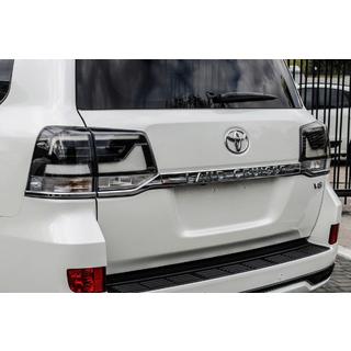Aizmugurējie lukturi 2016+ (Executive Black) Toyota Land Cruiser 200 2007–2021 foto 1
