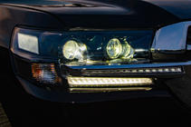 Toyota Land Cruiser 200 2007–2021 Priekšējie lukturi 2016+ (Executive) foto 7
