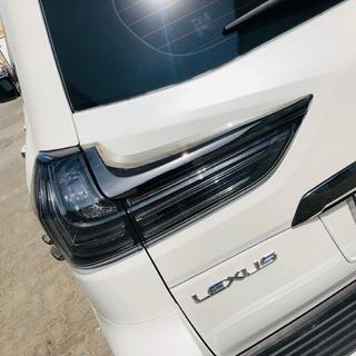 Aizmugurējie lukturi 2016+ (Superior Black, 2 gab.) Lexus LX570/450d 2008–2022 foto 3
