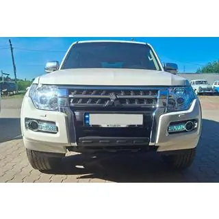 Facelift komplekts (priekšējais bamperis) Mitsubishi Pajero Wagon IV 2006–2021 foto 1