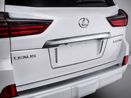 Lexus LX570/450d 2008–2022 Aizmugurējā bufera ieliktnis ar hromu (2016+) foto 2