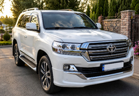 Toyota Land Cruiser 200 2007–2021 Virsbūves komplekts 2016-2021 (Executive 2019) Melna krāsa foto 9