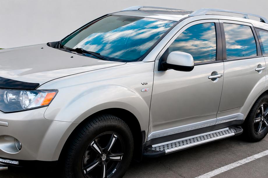 Mitsubishi Outlander 2006–2012 Sānu pakāpieni Allmond Grey (2 gab., alumīnija) Image