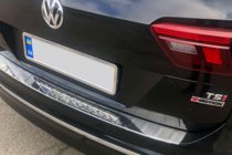 Volkswagen Tiguan 2016–2023 Aizmugurējā bufera uzlika (Carmos, nerūsējošais tērauds) foto 5