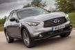 Infiniti QX70 krosovera apskats foto 8