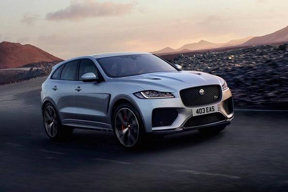 Uzlabota premium krosovera Jaguar F-Pace SVR modifikācija
