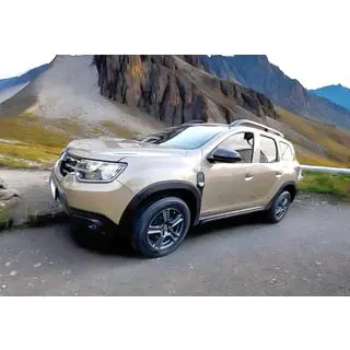 Platie spārnu paplašinātāji (8 gab., ABS) Renault Duster 2018–2024 foto 1