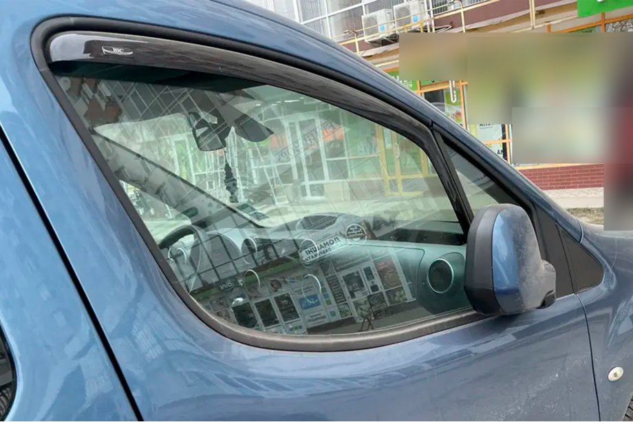 Citroen Berlingo 2008–2018 Ieliekamie logu deflektori (2 gab., HIC) Image