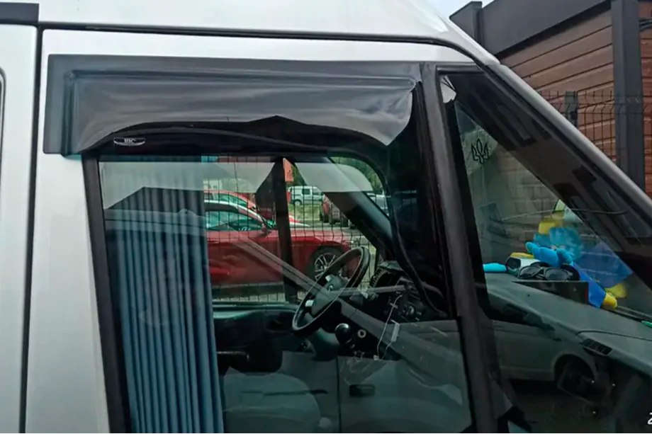 Ford Transit 2000–2014 Logu vēja deflektori (2 gab., HIC) Image
