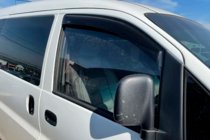 Hyundai H200, H1, Starex 1998–2007 Logu vēja deflektori (2 gab., HIC) foto 2