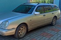 Mercedes E-class W210 1995–2002 Logu vēja deflektori SW (4 gab., HIC) foto 5