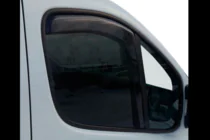 Opel Vivaro 2001–2015 Ieliekamie logu deflektori (2 gab., HIC) foto 7