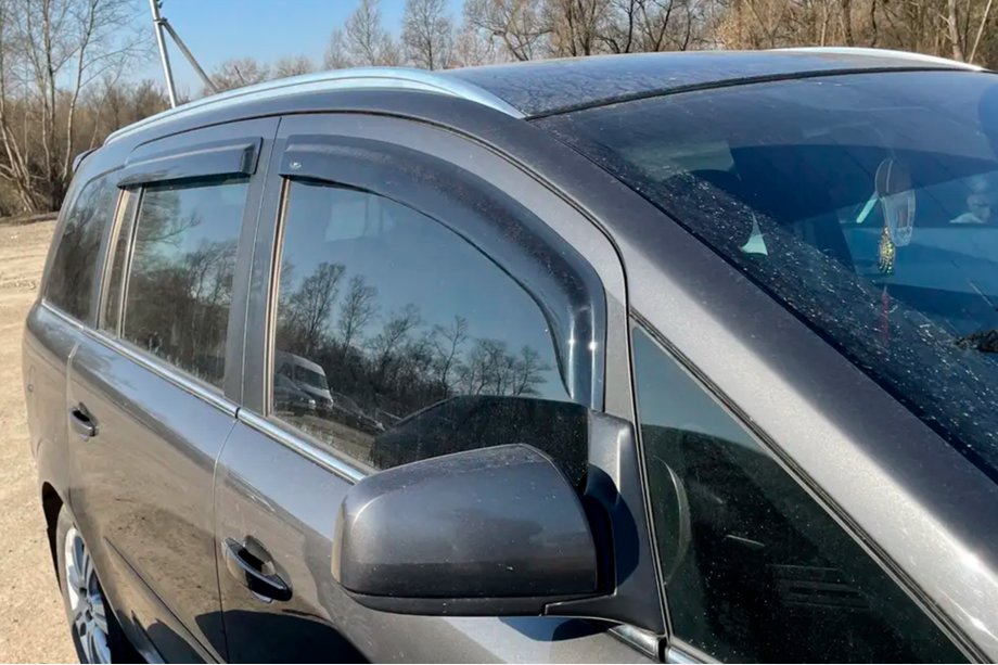 Opel Zafira B 2005–2011 Logu vēja deflektori (4 gab., HIC) Image