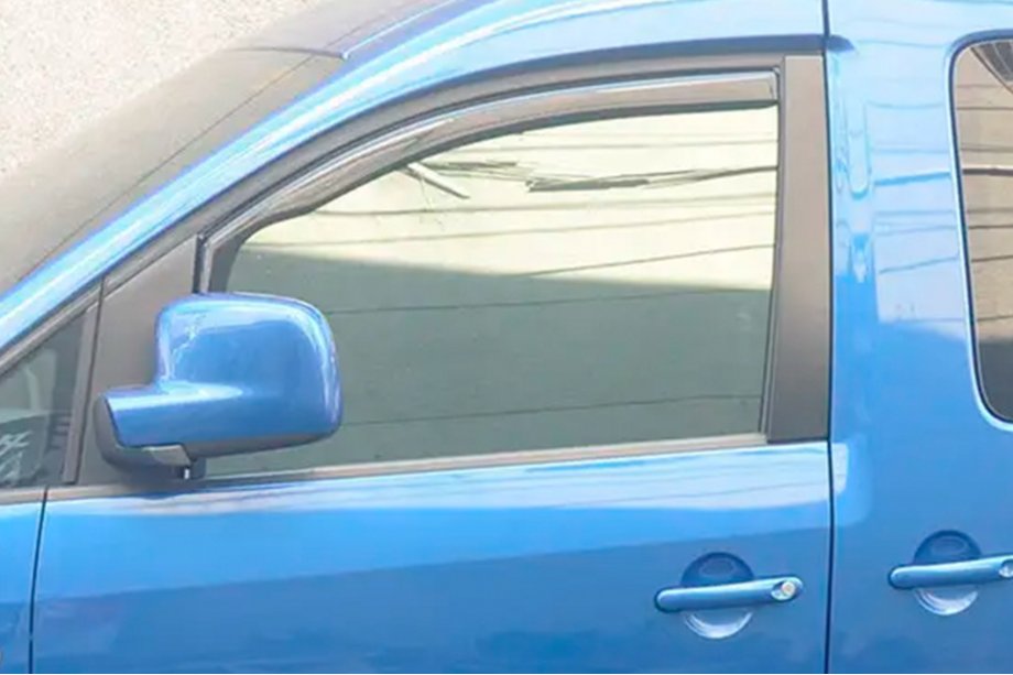 Renault Kangoo 1998–2008 Ieliekamie logu deflektori (2 gab., HIC) Foto 5