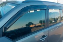 Suzuki Grand Vitara 2005–2017 Logu vēja deflektori (4 gab., HIC) foto 9