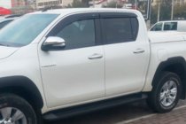 Toyota Hilux 2015– Logu vēja deflektori (4 gab., HIC) foto 2
