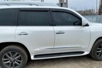 Toyota Land Cruiser 200 2007–2021 Logu lietus deflektori 8 cm (4 gab., HIC) foto 6