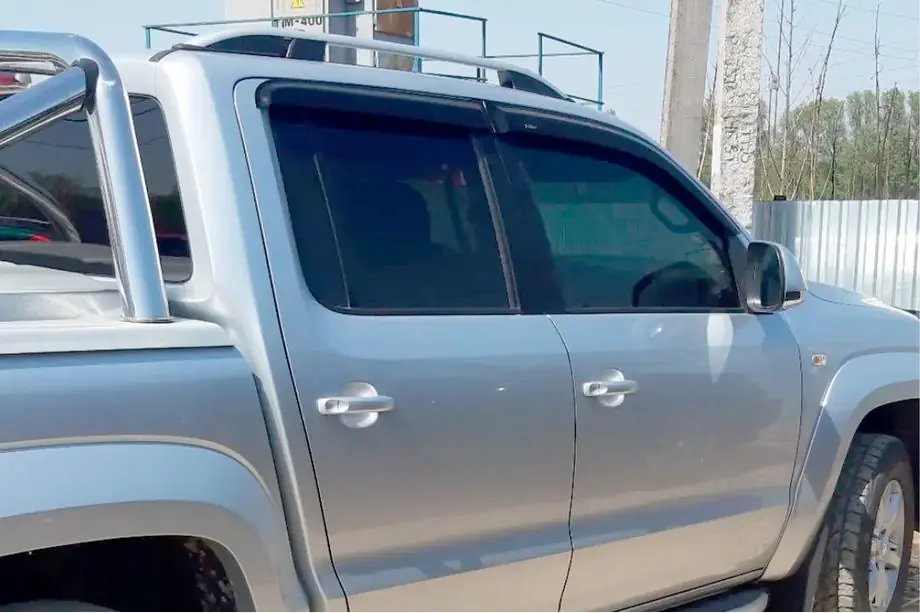 Volkswagen Amarok 2010–2022 Logu vēja deflektori (4 gab., HIC) Image