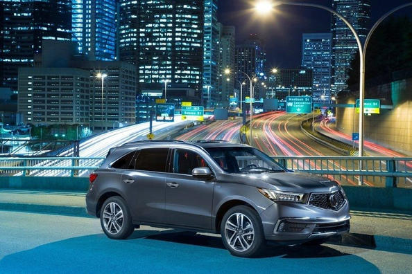 Acura MDX Sport Hybrid krosovera hibrīdā modifikācija