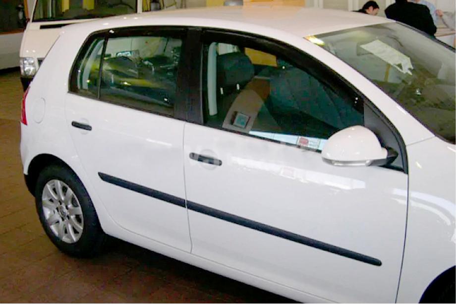 Volkswagen Polo 2010–2017 Logu deflektori HB (4 gab., HIC) Image