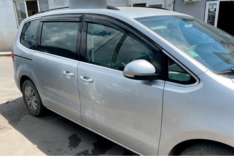 Volkswagen Sharan 2010–2023 Logu vēja deflektori (4 gab., HIC) Foto 1
