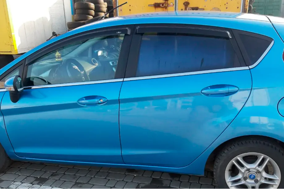 Ford Fiesta 2008–2017 Logu vēja deflektori HB 2008+ (4 gab., HIC) Foto 1