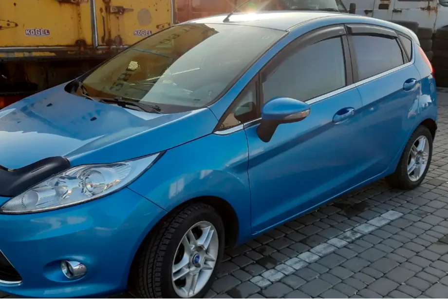 Ford Fiesta 2008–2017 Logu vēja deflektori HB 2008+ (4 gab., HIC) Foto 2