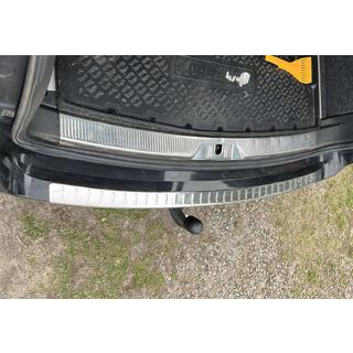 Aizmugurējā bampera uzlika Carmos V1 (SW, nerūsējošais tērauds) Skoda Superb 2009–2015 foto 2