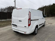 Ford Custom 2013–2022 Aizmugurējā bufera uzlika Carmos (nerūsējošais tērauds) foto 2