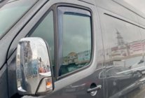 Mercedes Sprinter W906 2006–2018 Ieliekamie logu deflektori (2 gab., HIC) foto 13