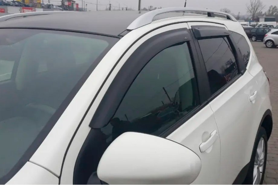 Nissan Qashqai 2010–2014 Logu vēja deflektori (4 gab., HIC) Image