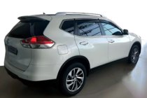 Nissan X-trail T32/Rogue 2014–2021 Logu vēja deflektori ar hromētu līsti (4 gab., HIC) foto 1