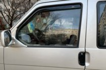 Volkswagen T4 Caravelle/Multivan 1990–2003 Ieliekamie logu deflektori (2 gab., HIC) foto 2